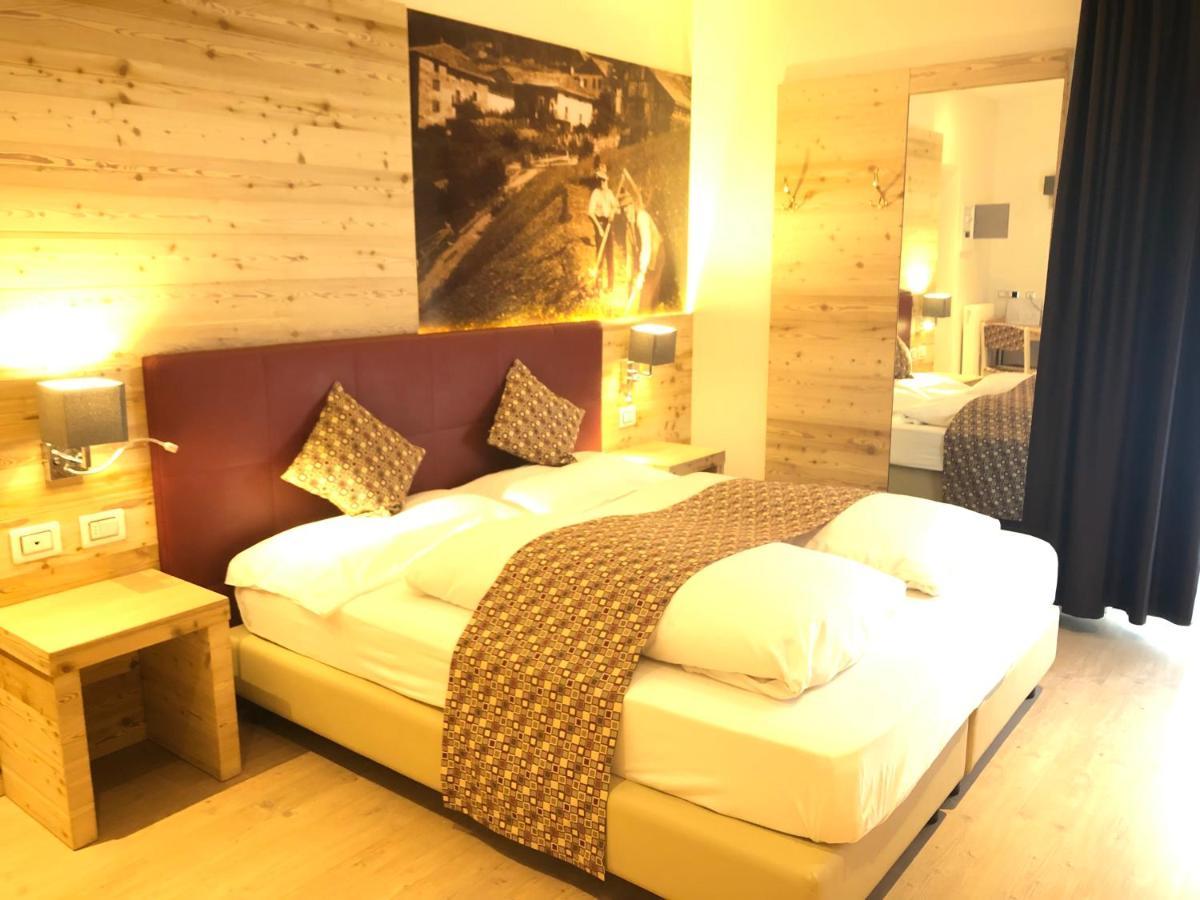 Hotel Eccher 3 Stelle Superior Mezzana  Extérieur photo